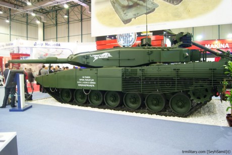 mirad que hacen en esta empresa Turca:

presentado en IDEF 2011 40