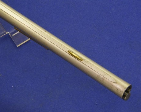 Voy a colocar unas fotos de un arma larga alemana de llave de mecha del siglo XVI. 32