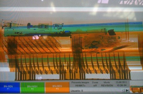 Buenas:
como curiosidad enseñaros como se visualiza un arma de aire ,en este caso un pcp en el scaner 00