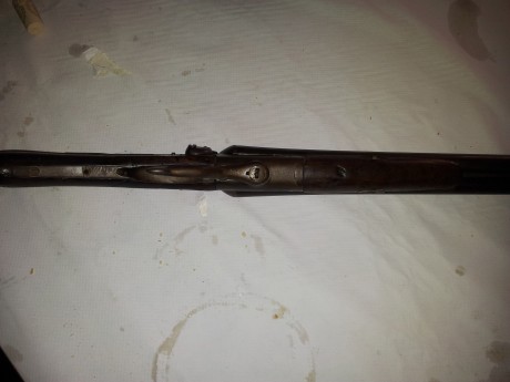 Muy buenas a todos, tengo una escopeta de un bisabuelo o tatarabuelo que quisiera restaurar, es una paralela 40