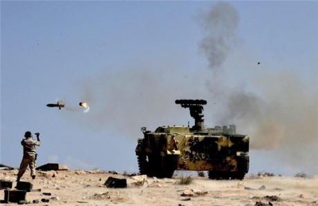 9M123 Khrizantema, un "BMP-3" muy peculiar...

Basicamente un chasis del BMP-3 como portador 30