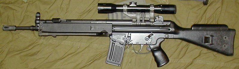 La duda, es un clon bien hecho?
https://www.vectorarms.com/shop/

Que yo sepa es mucho mas barato que 130