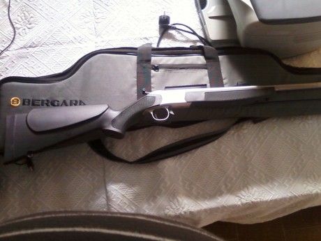 Hola compañeros hoy e recibido mi nuevo monotiro Bergara Scout(segun bergara el primero que se vende en 02