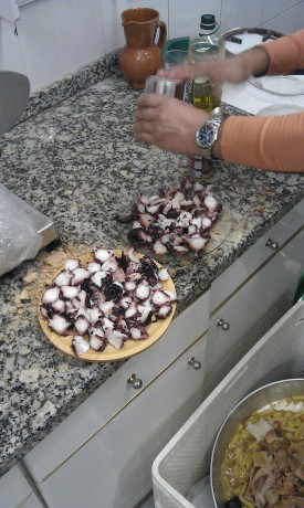  LOS ALMUERZOS DE CAZA MENOR NO CUENTAN Y LOS ABATES SIN FOTO TAMPOCO   

Voy a recordar las normas y 161