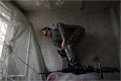 Agujeros de ratas, snipers holes, troneras o como le quieran llamar. Francotirador urbano el reto insuperable.

Un 170