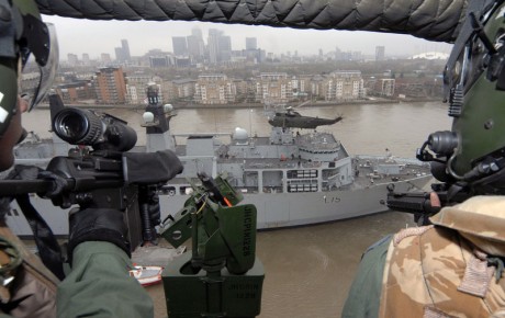 (Sniper aerial platform) es el termino en ingles para designar a un francotirador apostado en una plataforma 82