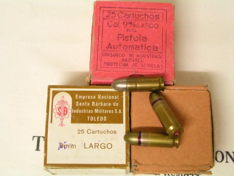 Hola.
Han llegado a mis manos varias cajas de 9 largo Santa Bárbara de Toledo de los años 76 y 77 en buen 71