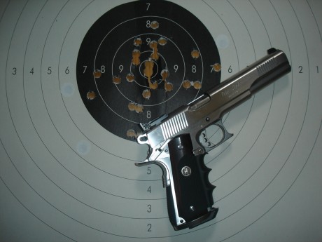 Hola,me gustaria comprar una 1911 del .45.Tengo la f de segunda,y quisiera comprarla de segunda mano en 70