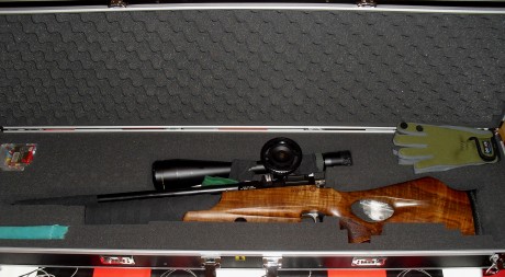 Hola companero, aqui presento mis armas:
1)Hatsan Torpedo TH Camo 6,35,una maquina de rifle,de verdad 12