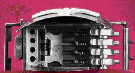 Me ha llegado esta información sobre una curiosa arma oculta en hebillas de cinturón, para quién pueda 11