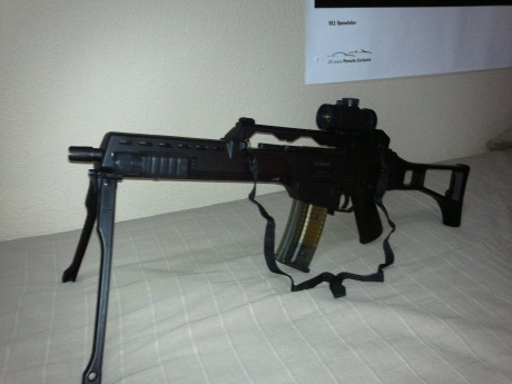 hola

hoy me he compreado una g36 de bolas a muelle que tiene 120m/s de fuerza y me gustaria comprarme 00