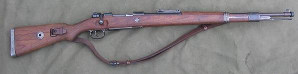La verdad es que siempre me ha llamado la atención este rifle, desde jugar con él en la play hasta verlo 00