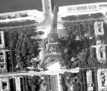 La RAF ha decidido compartir con todos nosotros su enorme archivo de fotos aereas de la Segunda Guerra 40