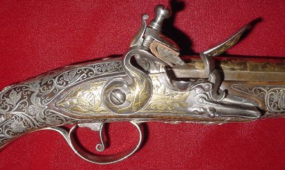 Bueno, una parejita de pistolas de extra lujo, no os cegueis con ellas que no merecen la pena,¿sabeis 01
