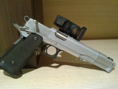 Abro el post para ver si se exponen aqui los posibles PREPARADORES... armeros... especializados en ARMAS 51