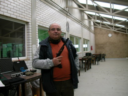leoneses y gentes de alrededores!!!

lanzo idea para pequeña quedada en el Reino, a desarrollar en varias 72