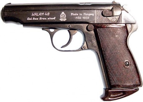 Hace unos días encontré por casualidad en una web extranjera un arma a la venta que hacía muchos años 60