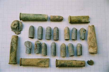 Para quienes guste de historias medievales.
 05060034.JPG 
 http://documentanavarra.blogspot.com/2011/11/balas-disparadas.html 00