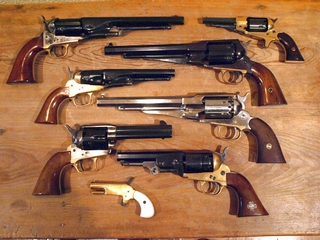  Hilo para colocar fotos, de esas armas de pólvora negra que tanto nos gustan y tenemos bien cuidadas, 160