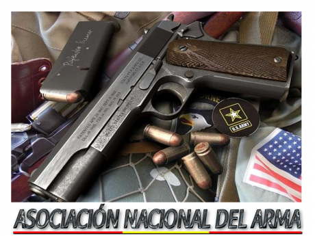 Mi pequeño homenaje a COLT y al diseño americano de armas ligeras. La foto es de mi amigo Sampedro. 60