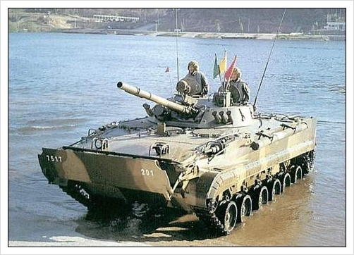 fuente: Prime Portal
empecemos con los carros de combate
K1
 http://i381.photobucket.com/albums/oo251/lpitcar/k1mbt.jpg 20