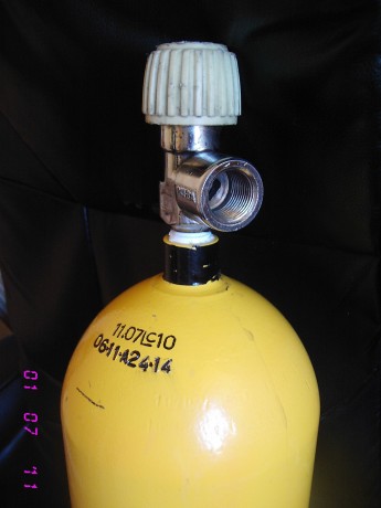 Muy buenas :
Oportunidad para el que esté cansado de darle a la bomba. 
Se venden botellas de segunda 01