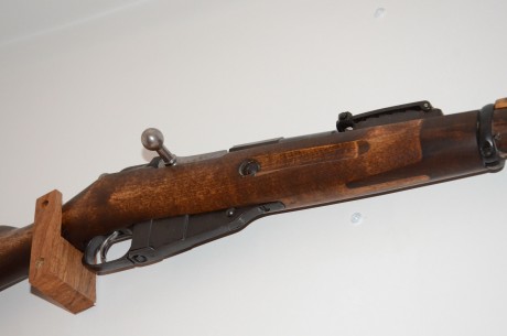 Buenos días compañeros, tengo un mosin nagant al que pretendo quitarle el barniz que le dieron en su momento 41