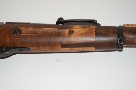 Buenos días compañeros, tengo un mosin nagant al que pretendo quitarle el barniz que le dieron en su momento 40