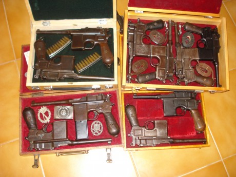 hola.os enseño algunas mauser c-96 de mi coleccion 30