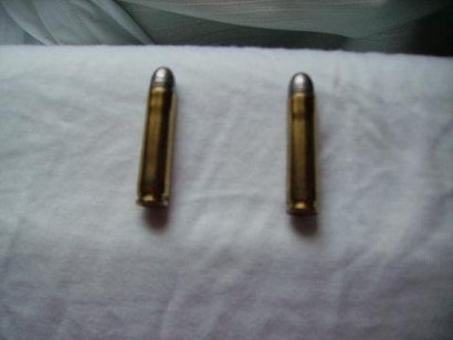 tengo una duda a la hora de poner el proyectil con municion 30 carbine al introducir el proyectil el cuello 51