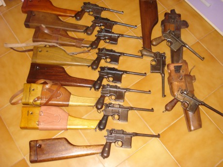 hola.os enseño algunas mauser c-96 de mi coleccion 62