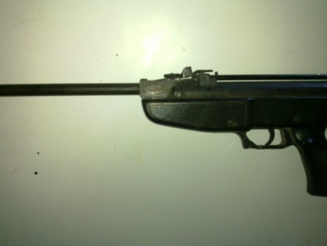 Pues eso les pongo unas fotos de mi ultima restauracion, la verdad que para los años que tiene, no me 01