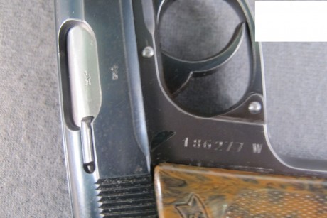 Hace unos días encontré por casualidad en una web extranjera un arma a la venta que hacía muchos años 82