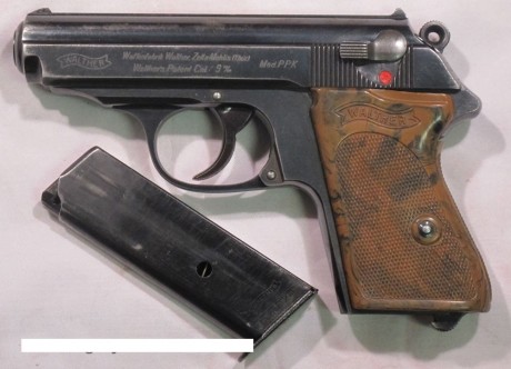 Hace unos días encontré por casualidad en una web extranjera un arma a la venta que hacía muchos años 100