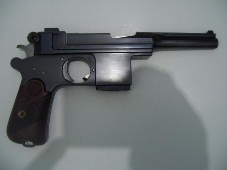 Hace unos días encontré por casualidad en una web extranjera un arma a la venta que hacía muchos años 30