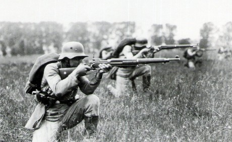 Hace unos días encontré por casualidad en una web extranjera un arma a la venta que hacía muchos años 10