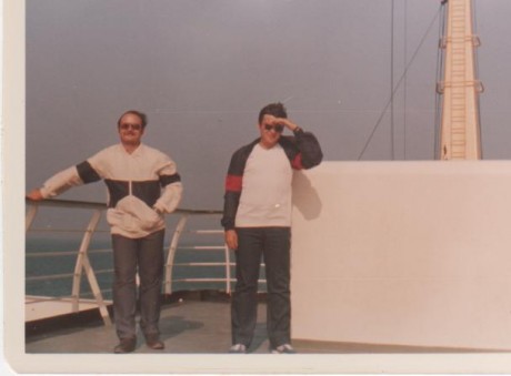  Ya que diversos foreros me han solicitado reabrir aquel viejo y exitoso hilo "Vernos las caras", 91