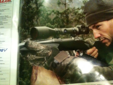  la foto.JPG Hola a todos, a ver si podeis echarme una mano para identificar un rifle.

Excopesa anuncia 00