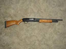 Buenas, estaba buscando una escopeta de corredera asi tipo la Winchester de martillo externo o tipo Mossberg 50