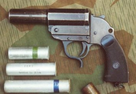 Hace unos días encontré por casualidad en una web extranjera un arma a la venta que hacía muchos años 120