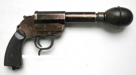 Hace unos días encontré por casualidad en una web extranjera un arma a la venta que hacía muchos años 130