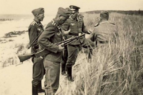 Hace unos días encontré por casualidad en una web extranjera un arma a la venta que hacía muchos años 40