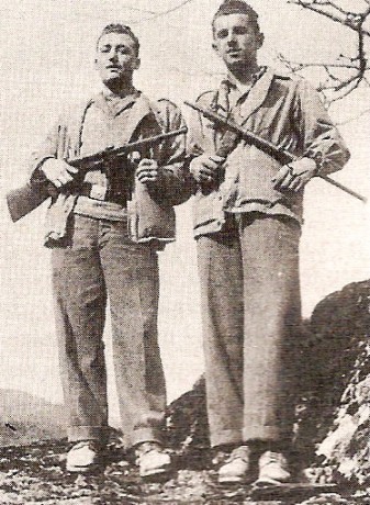 Hace unos días encontré por casualidad en una web extranjera un arma a la venta que hacía muchos años 40