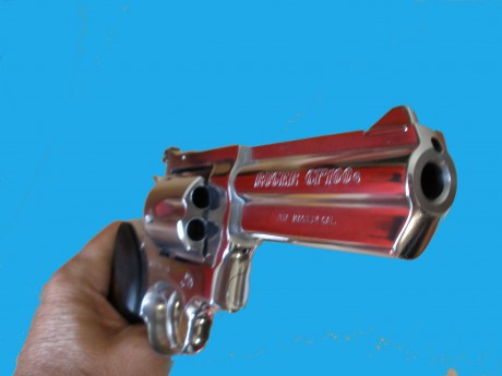 Hola, me estoy preguntando una cosa, o el revolver Ruger GP 100 es una castaña o es mejor de lo que creo, 171