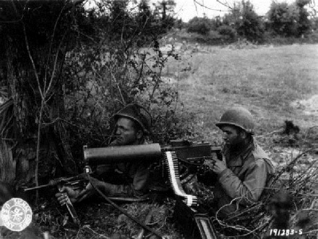 Hace unos días encontré por casualidad en una web extranjera un arma a la venta que hacía muchos años 112