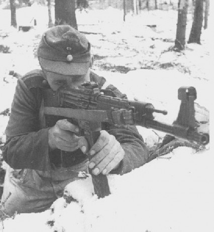 Hace unos días encontré por casualidad en una web extranjera un arma a la venta que hacía muchos años 130