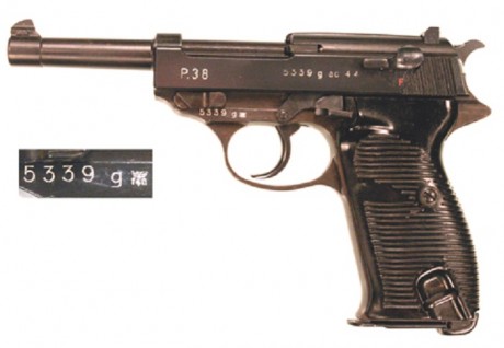 Hace unos días encontré por casualidad en una web extranjera un arma a la venta que hacía muchos años 00