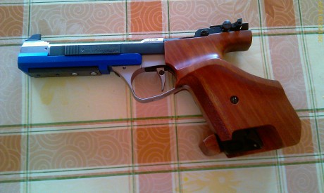 Hola compañeros, después de estar casi covencido por la Sig P226 X-Five, ahora me toca decidirme entre 50