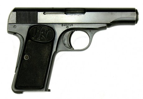 Hace unos días encontré por casualidad en una web extranjera un arma a la venta que hacía muchos años 171