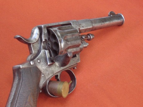 Hace unos días encontré por casualidad en una web extranjera un arma a la venta que hacía muchos años 20